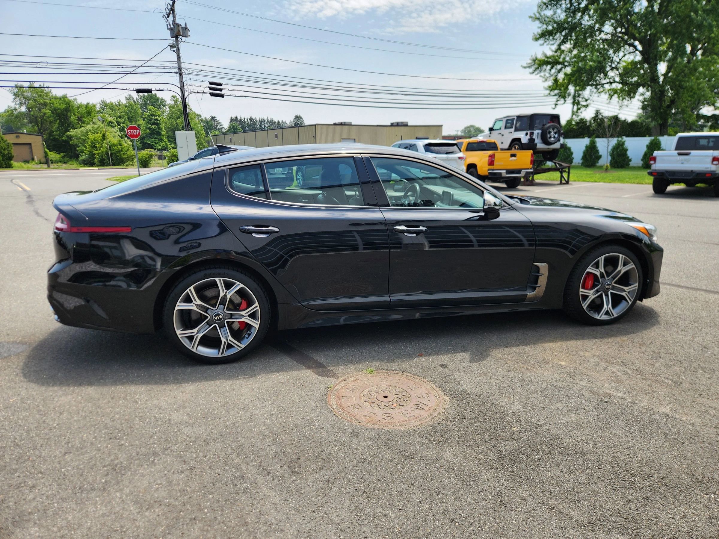 Used 2019 Kia Stinger GT image 16