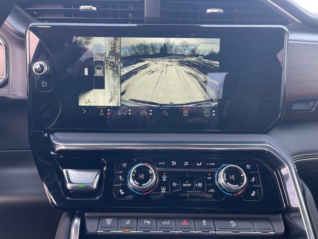 Used 2025 GMC Sierra 2500 Denali Ultimate w/ Max Trailering Package image 11