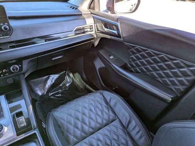 Used 2022 Mitsubishi Outlander SEL image 18