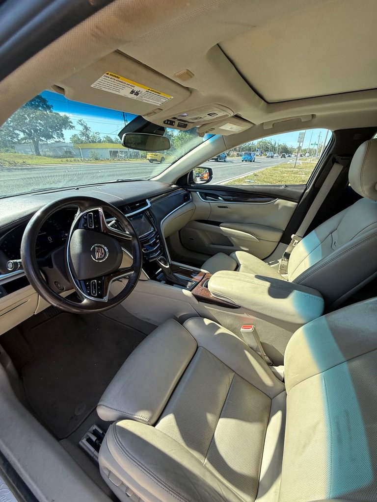 Used 2014 Cadillac XTS Luxury w/ Driver Awareness Package FWD image 7