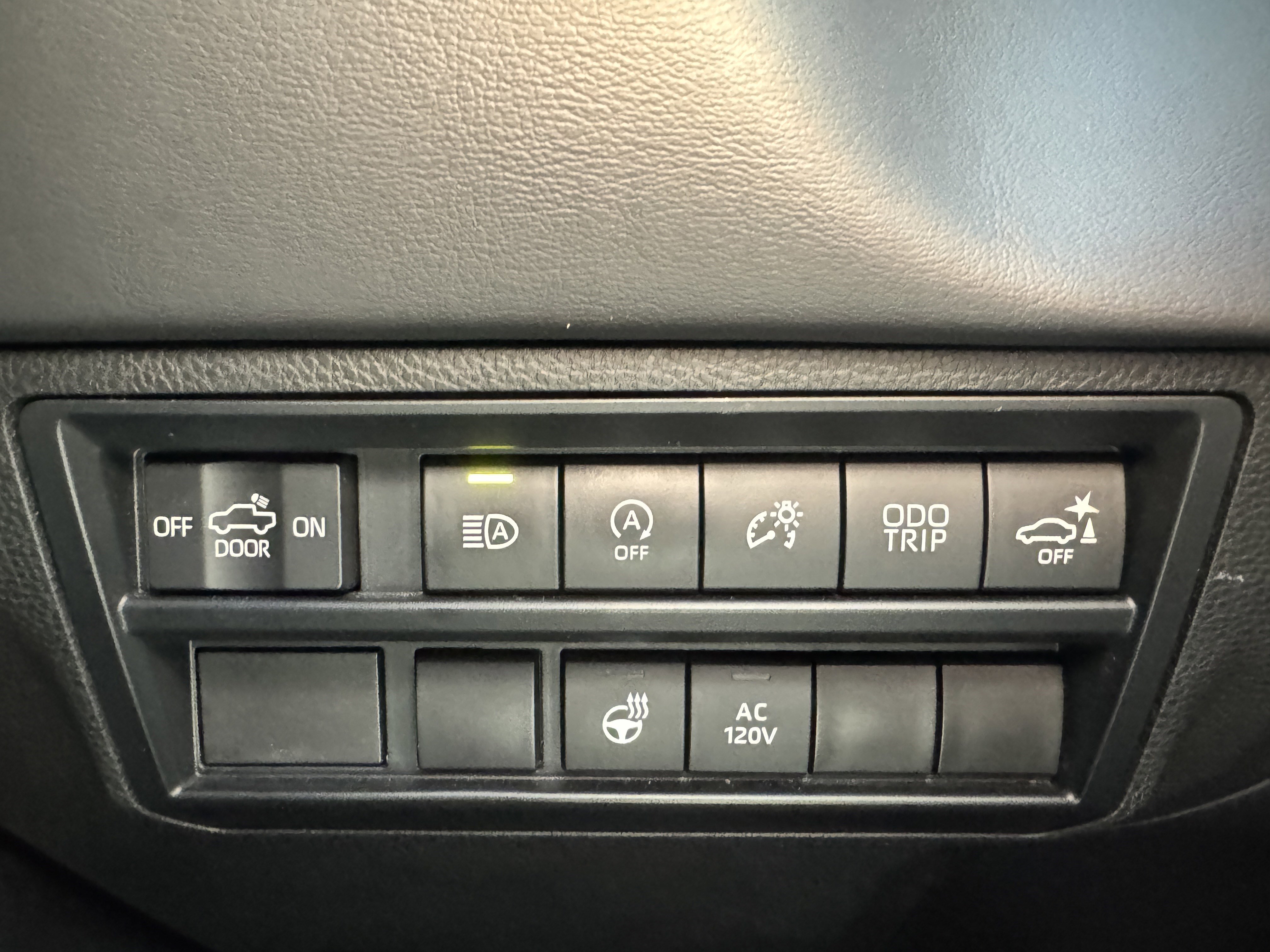 Used 2023 Toyota Tundra Platinum AWD/4WD image 34