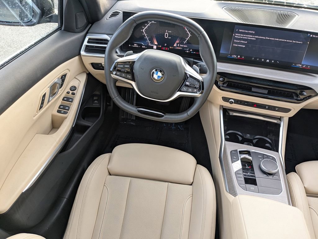 Used 2025 BMW 330i Sedan w/ Convenience Package RWD image 15