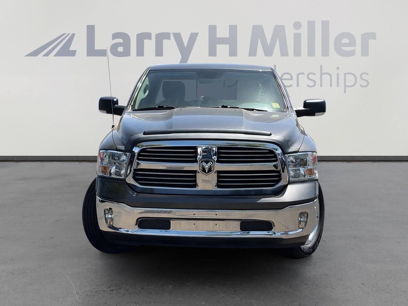 Used 2019 RAM 1500 Big Horn RWD image 4