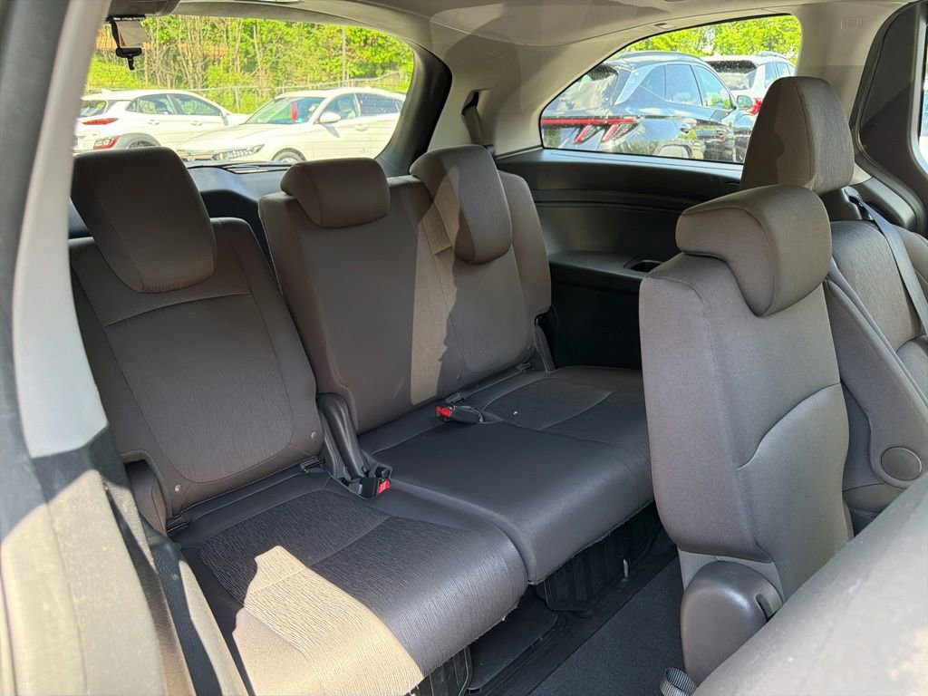 Used 2019 Honda Odyssey EX image 12