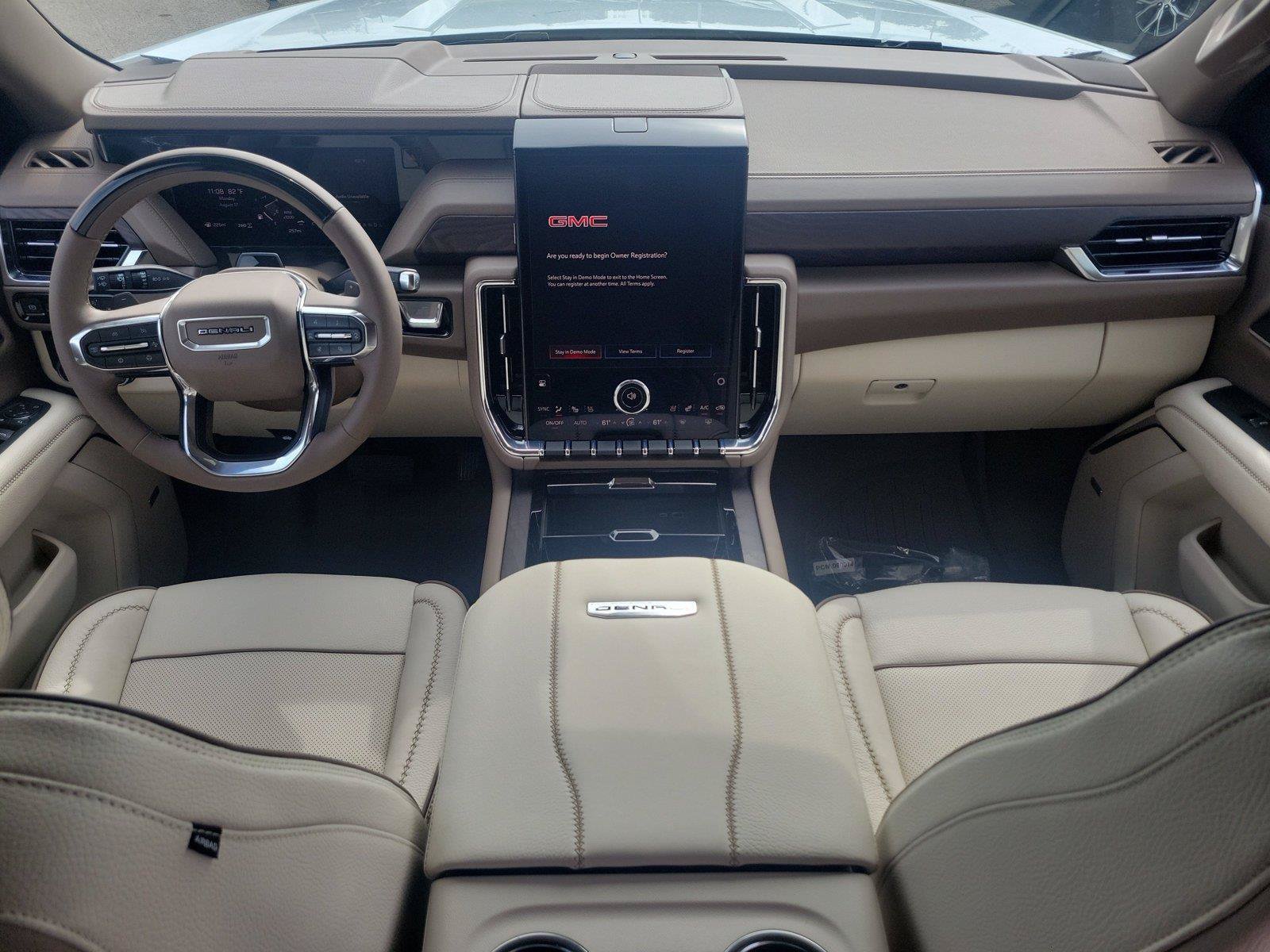 New 2026 GMC Yukon Denali w/ Denali Reserve Package AWD/4WD image 9