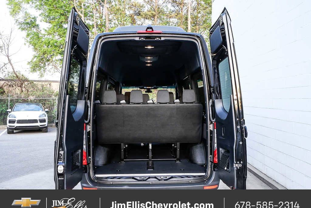 Used 2024 Mercedes-Benz Sprinter 2500 image 26