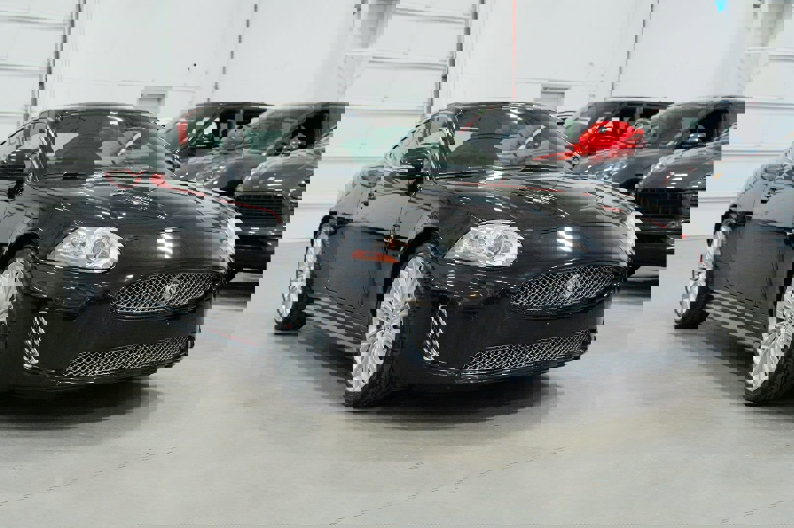 Used 2011 Jaguar XKR R175 image 12