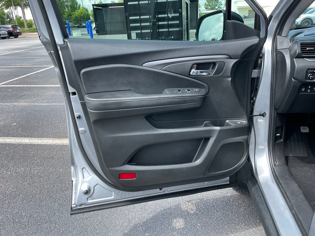 Certified 2020 Honda Ridgeline RTL image 24