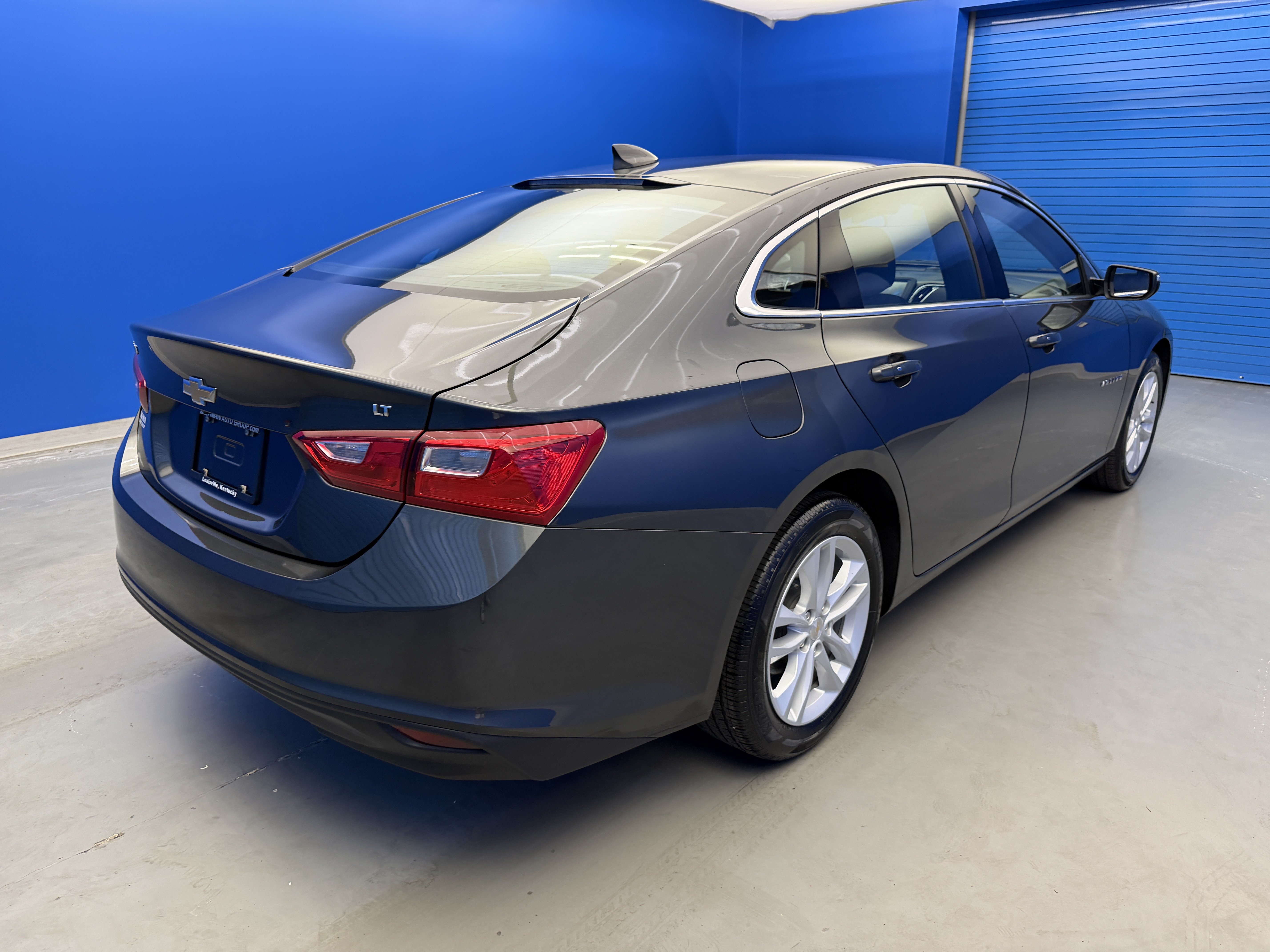 Used 2016 Chevrolet Malibu LT FWD image 7