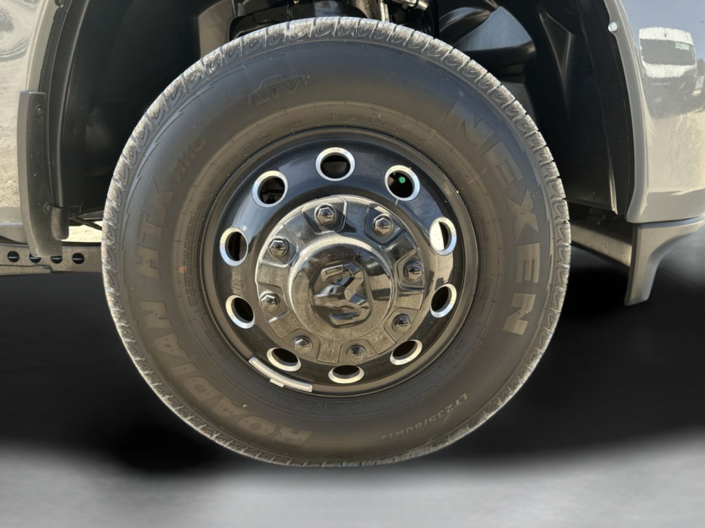 New 2026 RAM 3500 Laramie w/ Night Edition AWD/4WD image 43