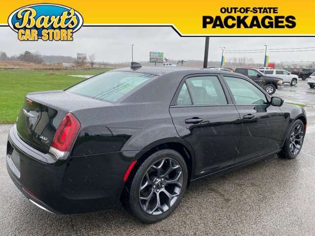 Used 2018 Chrysler 300 S image 6