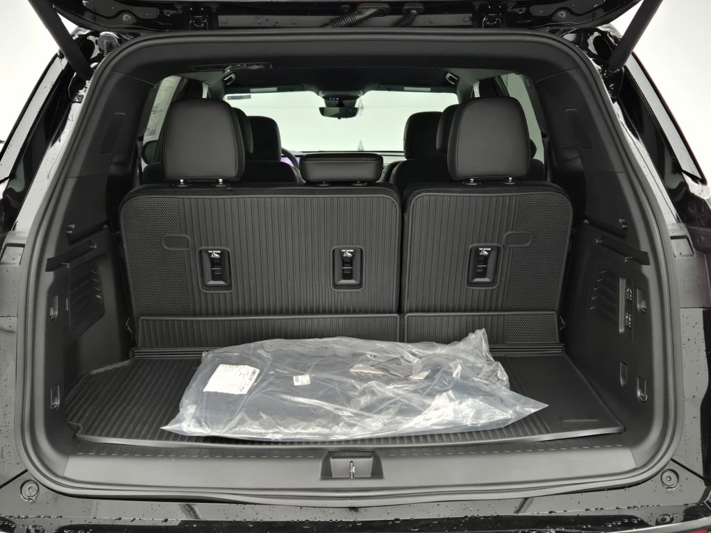 New 2026 Buick Enclave Sport Touring w/ Power Package image 14