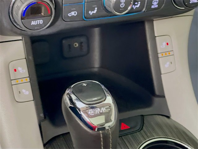 Used 2018 GMC Acadia SLT image 21