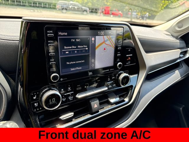 Used 2020 Toyota Highlander Limited AWD/4WD image 17