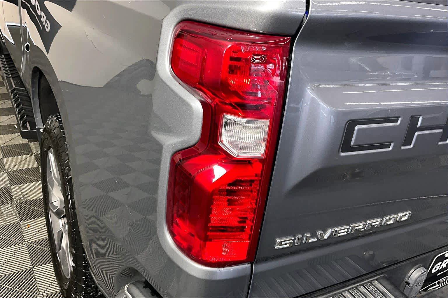 Used 2021 Chevrolet Silverado 1500 LT w/ Safety Package RWD image 28