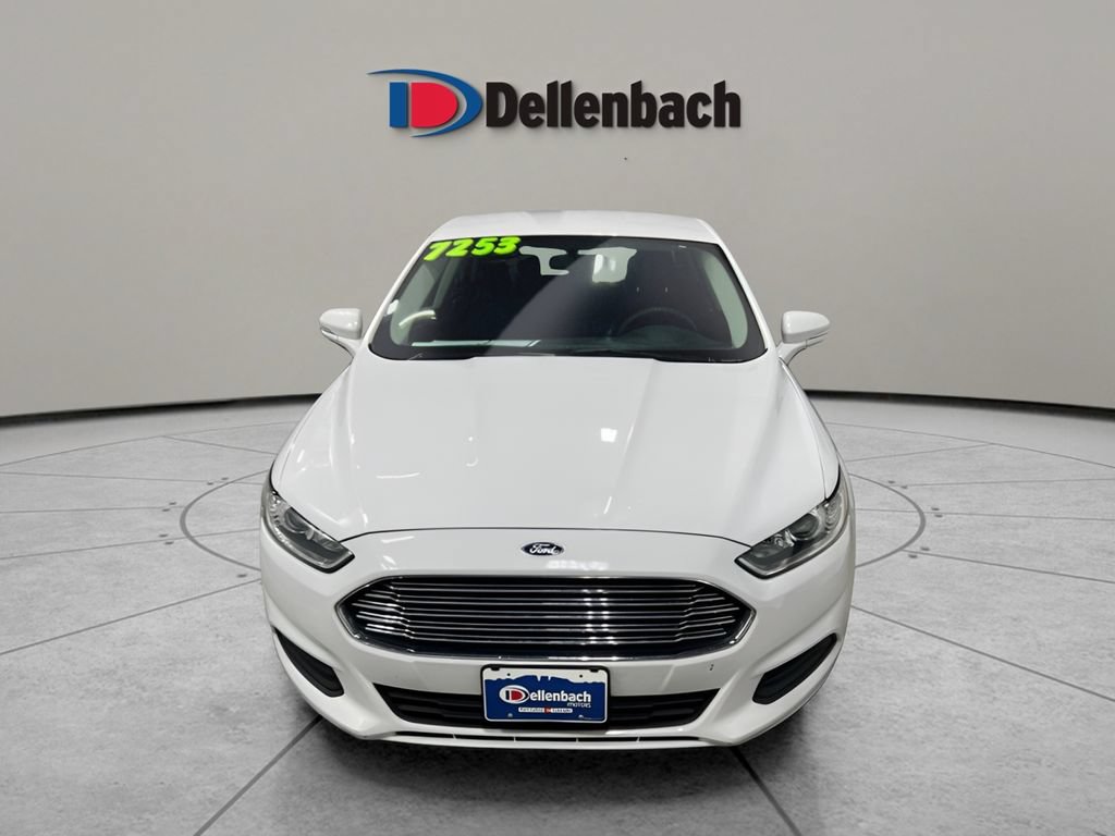 Used 2015 Ford Fusion SE FWD image 8