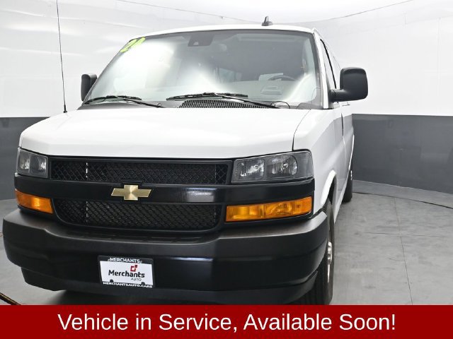 Used 2024 Chevrolet Express 3500 LS RWD image 2