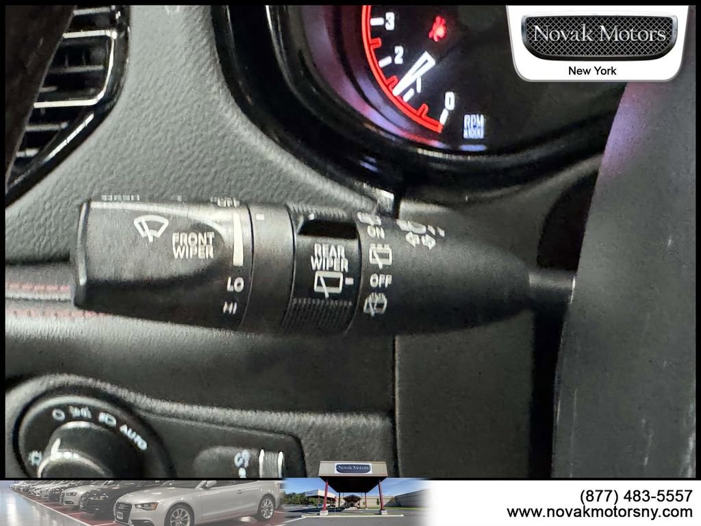 Used 2021 Dodge Durango R/T w/ Blacktop Package AWD/4WD image 18