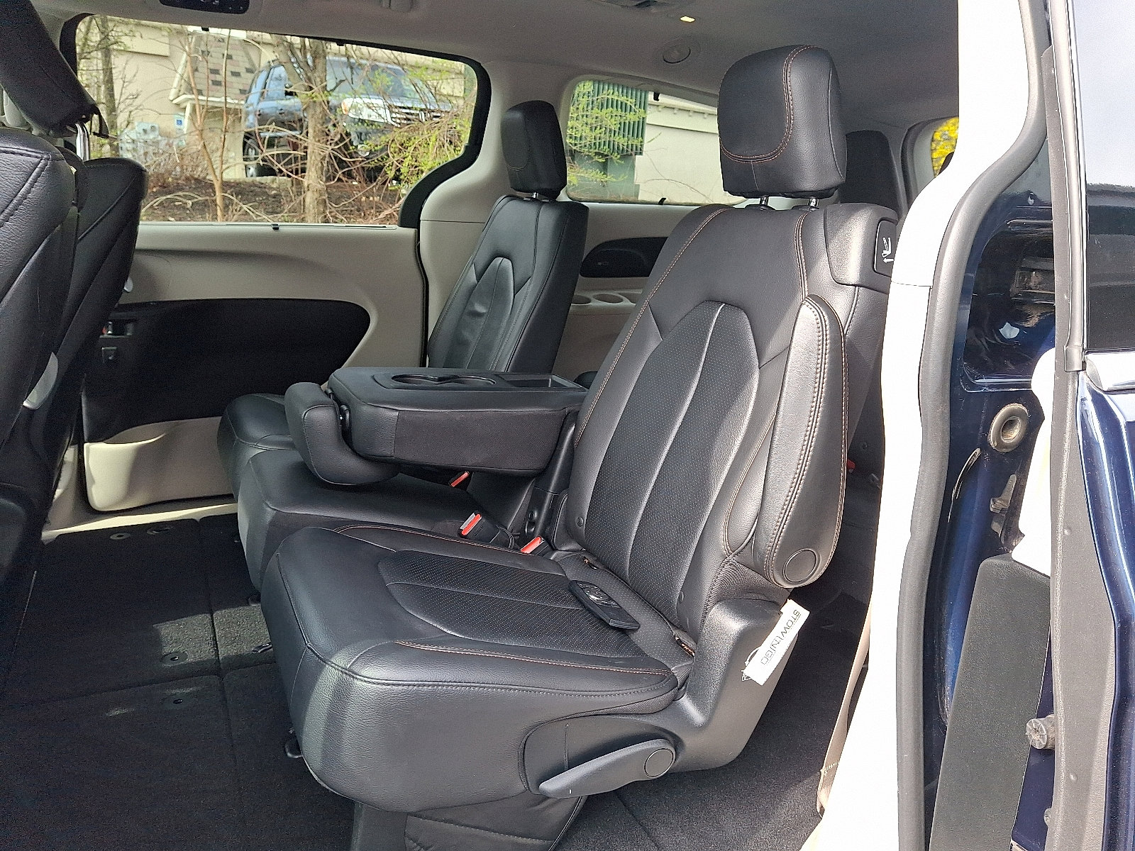 Used 2017 Chrysler Pacifica Touring-L Plus image 13