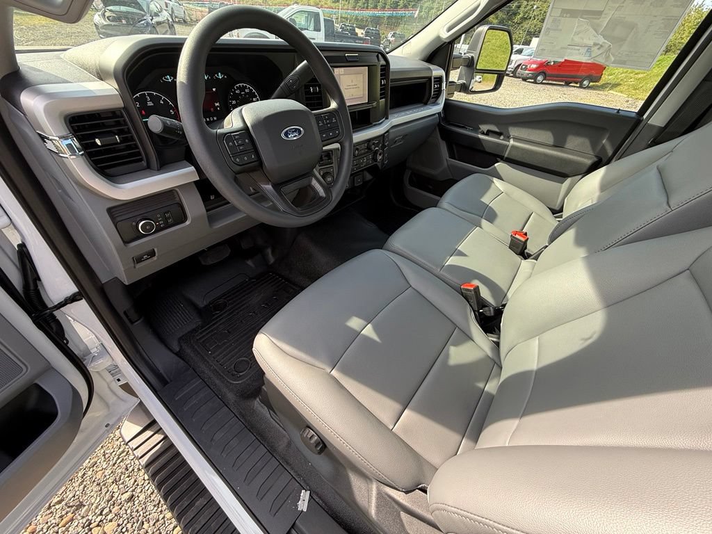 New 2026 Ford F450 XL w/ XL Chrome Package AWD/4WD image 16