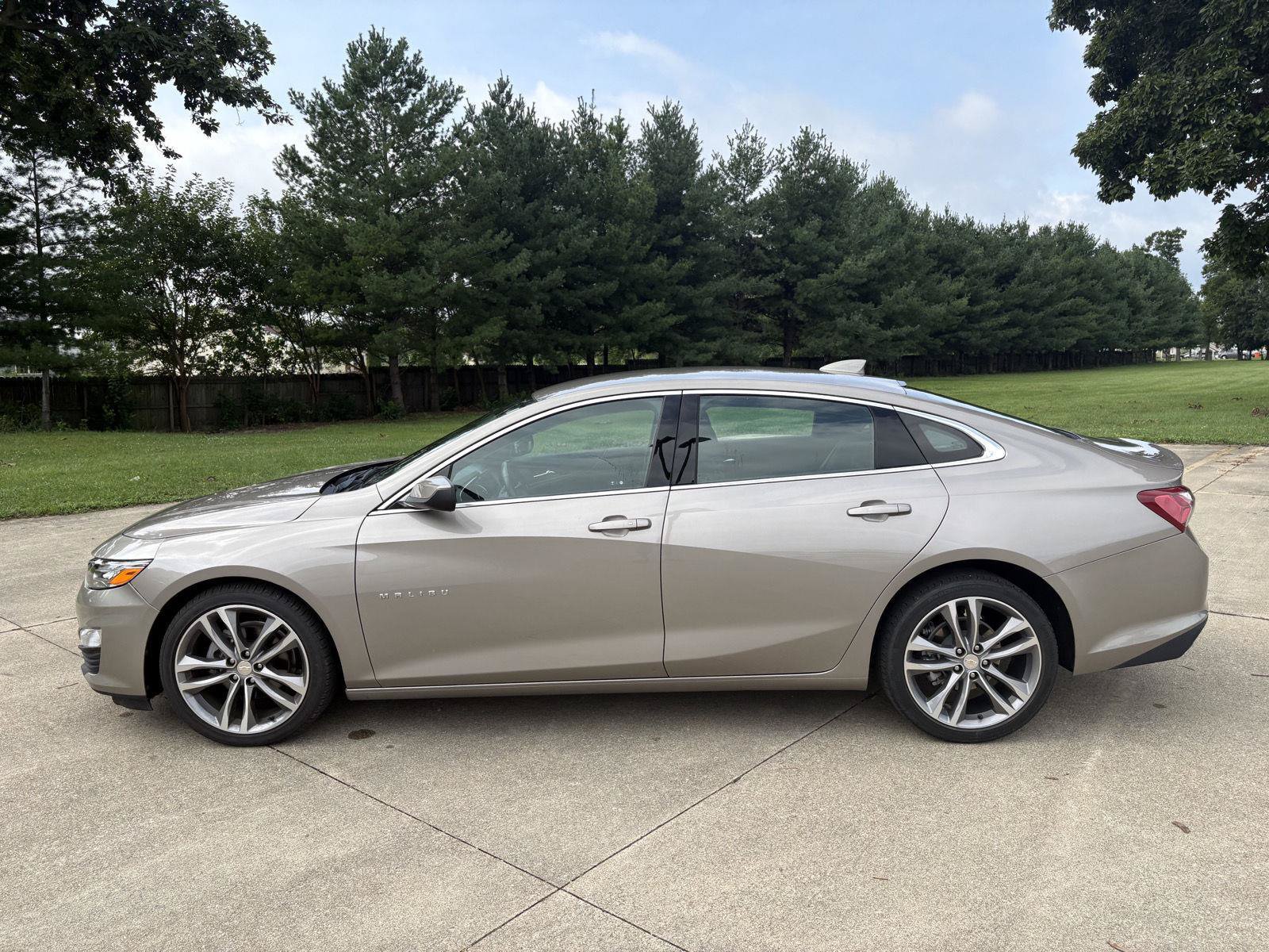 Used 2024 Chevrolet Malibu LT FWD image 22