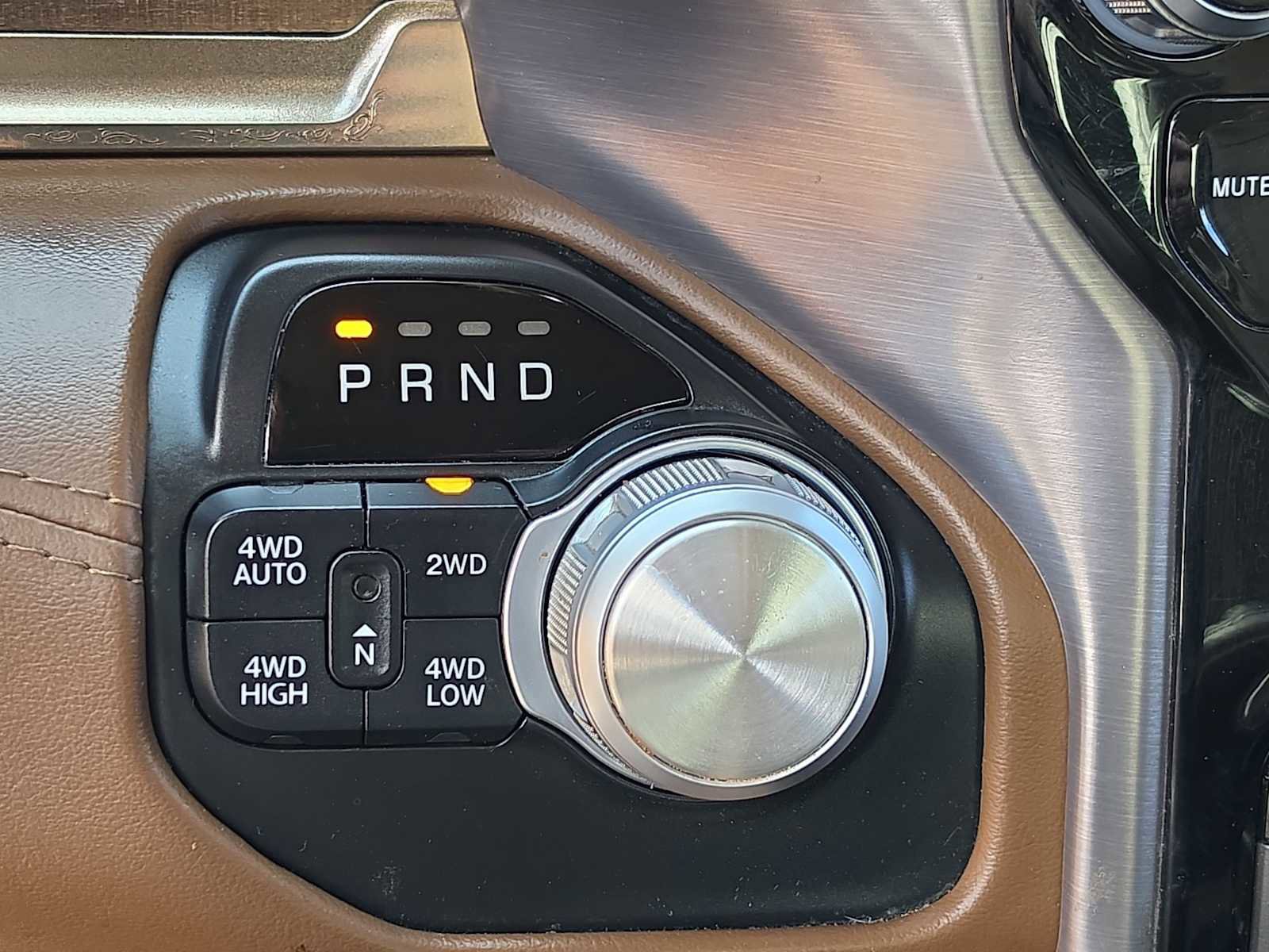 Used 2019 RAM 1500 Limited AWD/4WD image 21