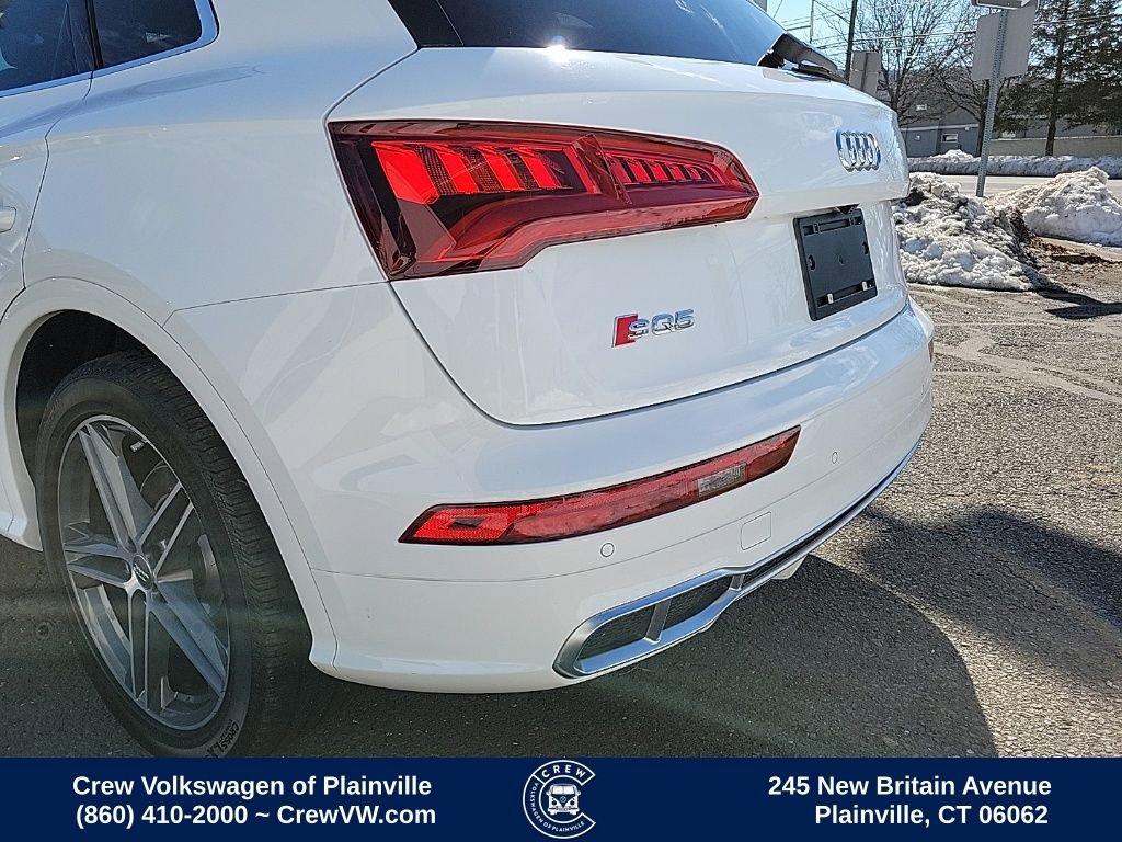 Used 2018 Audi SQ5 Premium Plus w/ S Sport Package image 29