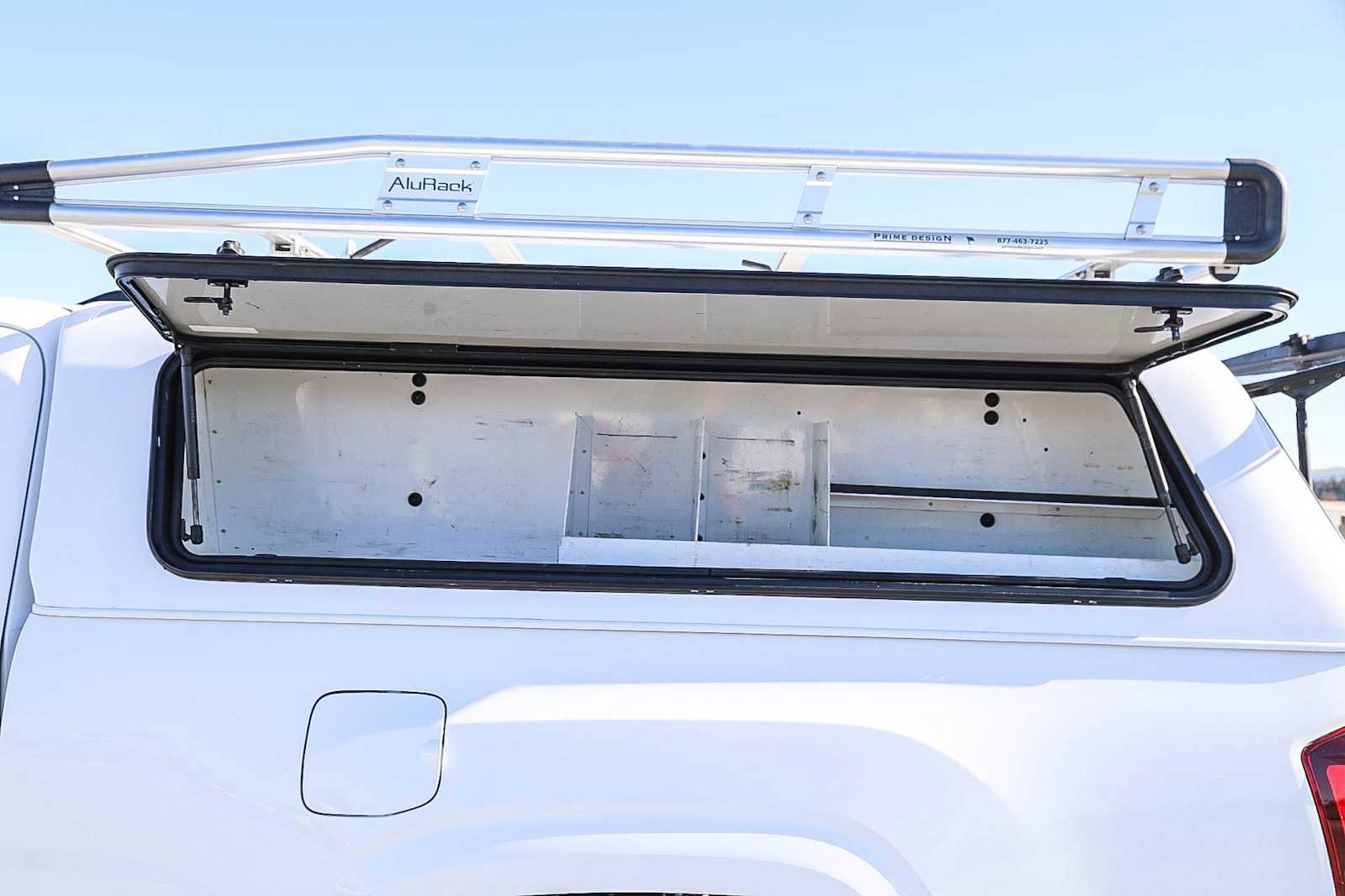 Certified 2018 Toyota Tacoma SR image 29