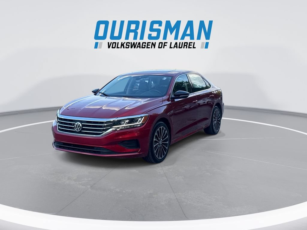 Used 2022 Volkswagen Passat 2.0T FWD image 4