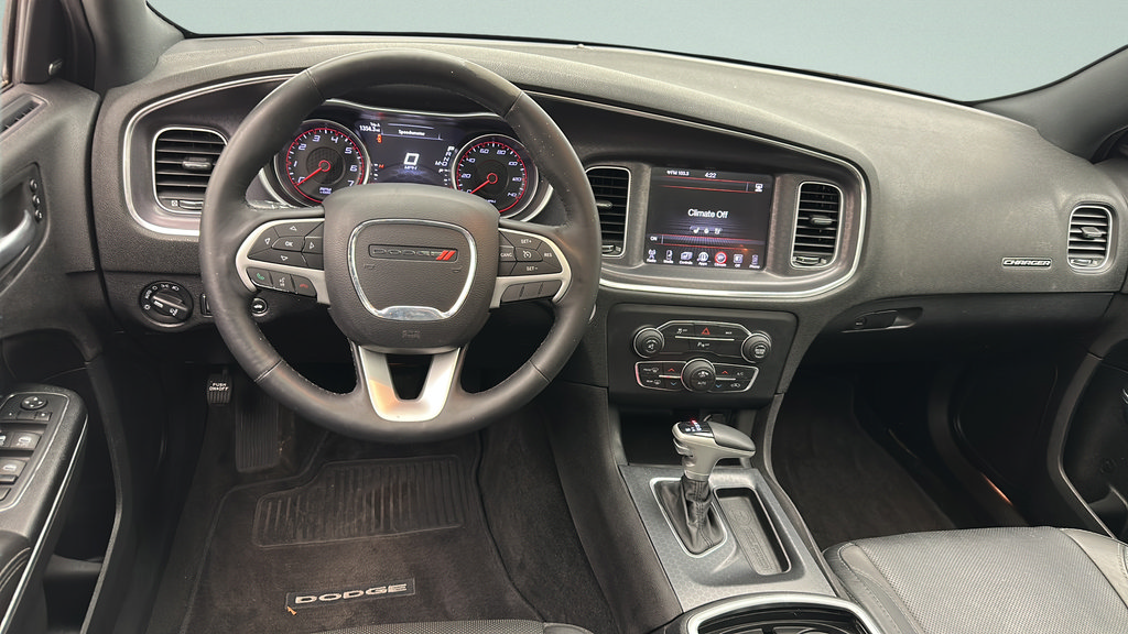Used 2015 Dodge Charger SXT w/ AWD Plus Group image 13
