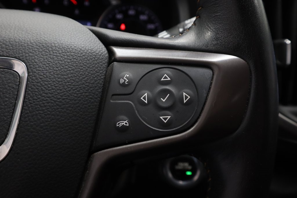 Used 2022 GMC Terrain AT4 w/ Infotainment Package II image 30