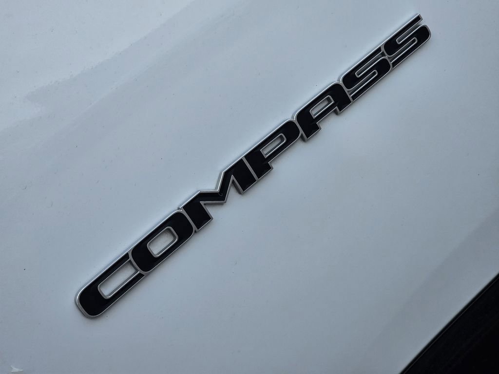 Used 2025 Jeep Compass Limited w/ Elite Group image 7