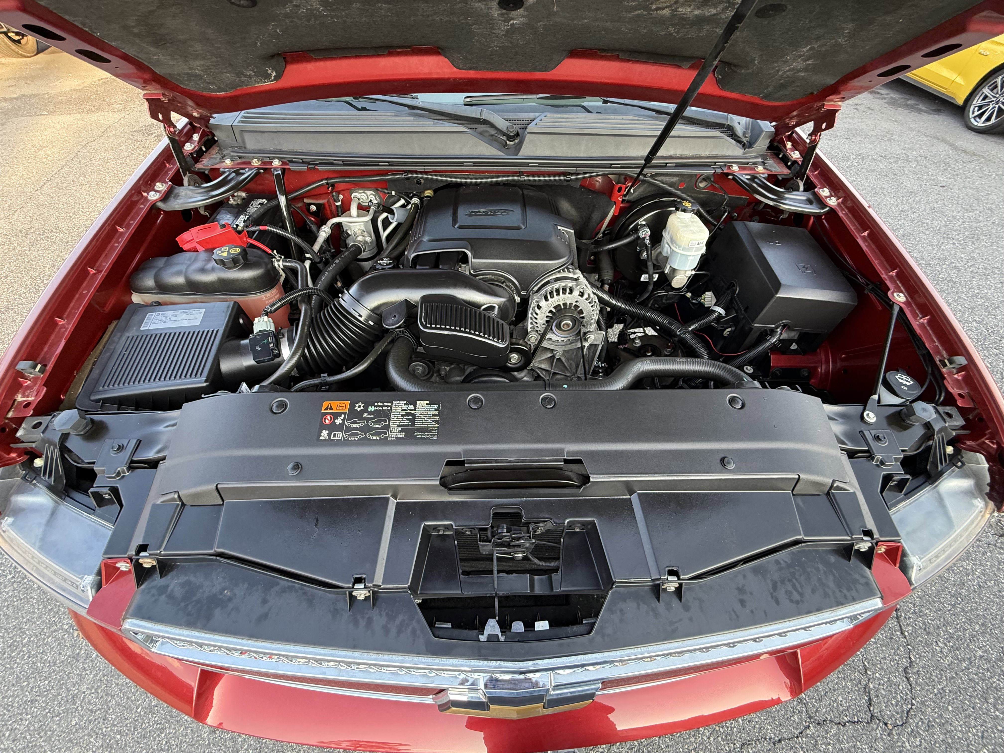 Used 2012 Chevrolet Tahoe LS image 25