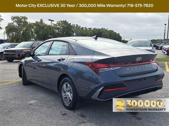 New 2026 Hyundai Elantra SE w/ Cargo Package FWD image 7