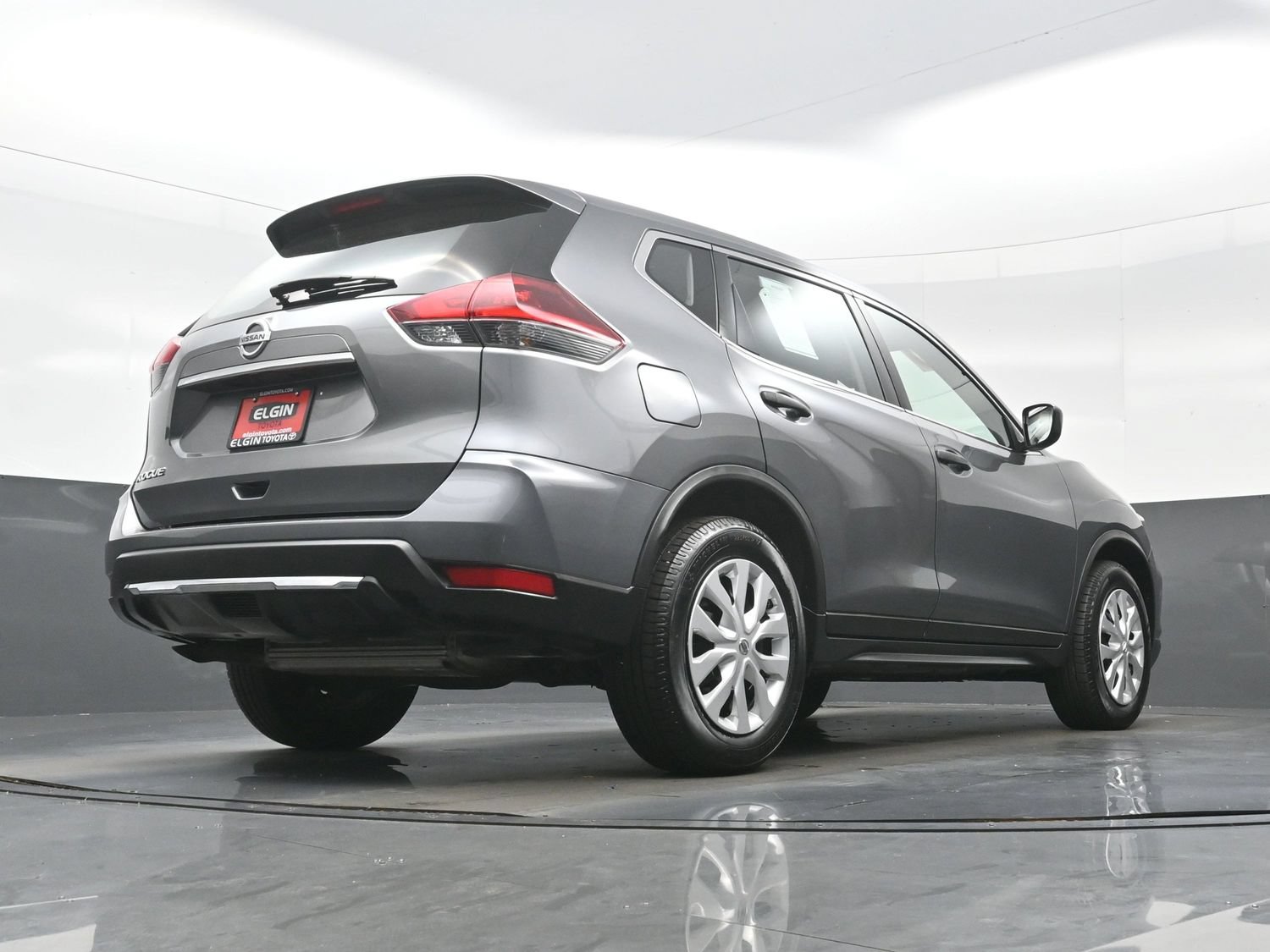 Used 2020 Nissan Rogue S FWD image 28