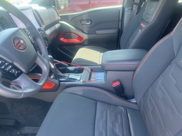 Used 2024 Nissan Frontier PRO-4X w/ Off-Road Protection Package image 5