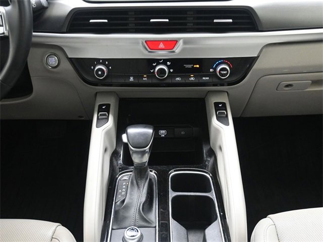 Used 2020 Kia Telluride S w/ S 8 Passenger Seating Package image 24