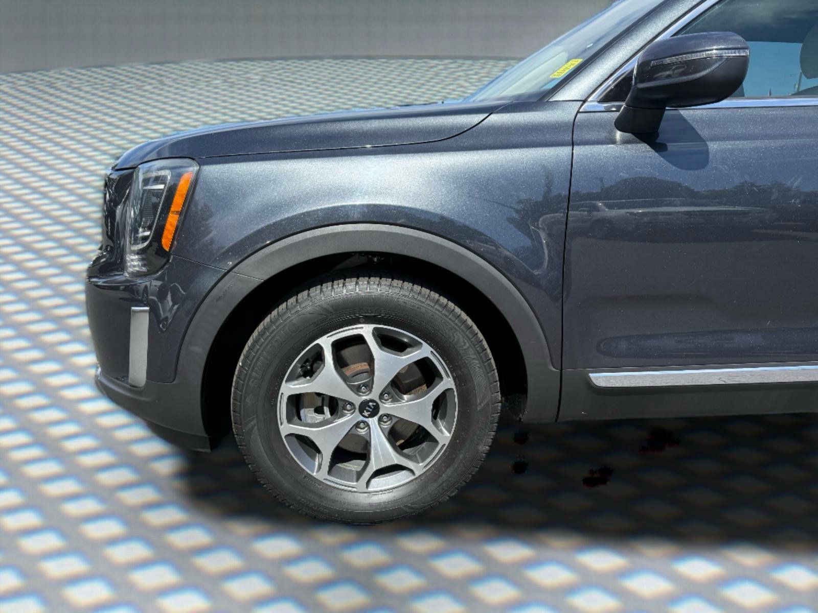 Used 2020 Kia Telluride EX AWD/4WD image 12