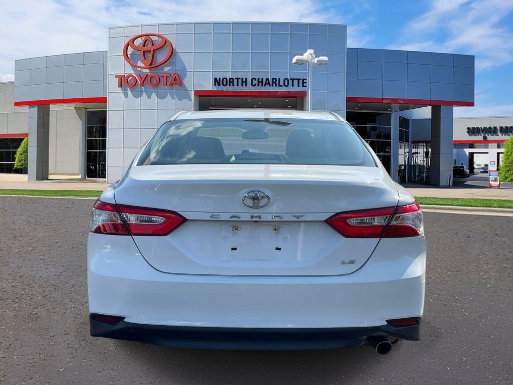 Used 2018 Toyota Camry LE w/ Convenience Package FWD image 6