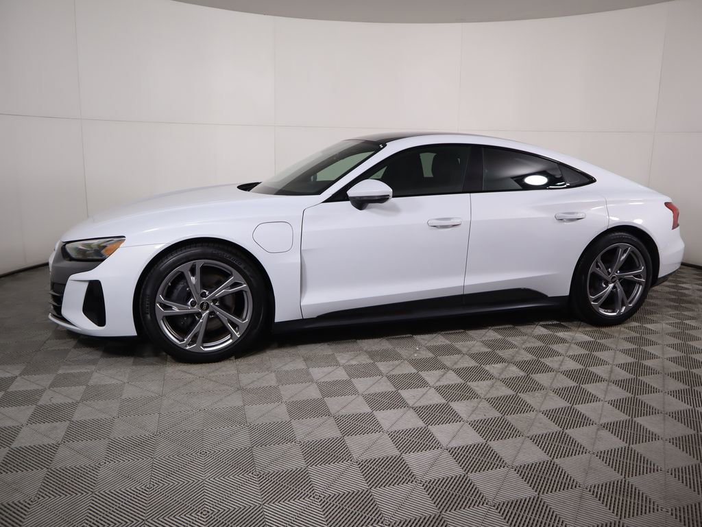 Certified 2023 Audi e-tron GT Premium Plus image 8