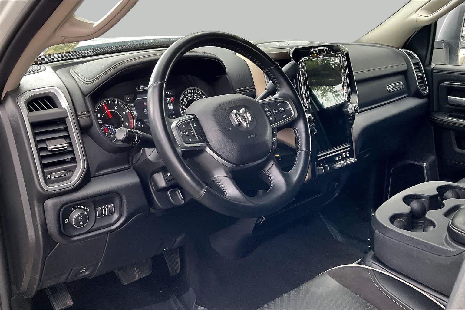 Used 2024 RAM 2500 Laramie w/ Safety Group AWD/4WD image 18