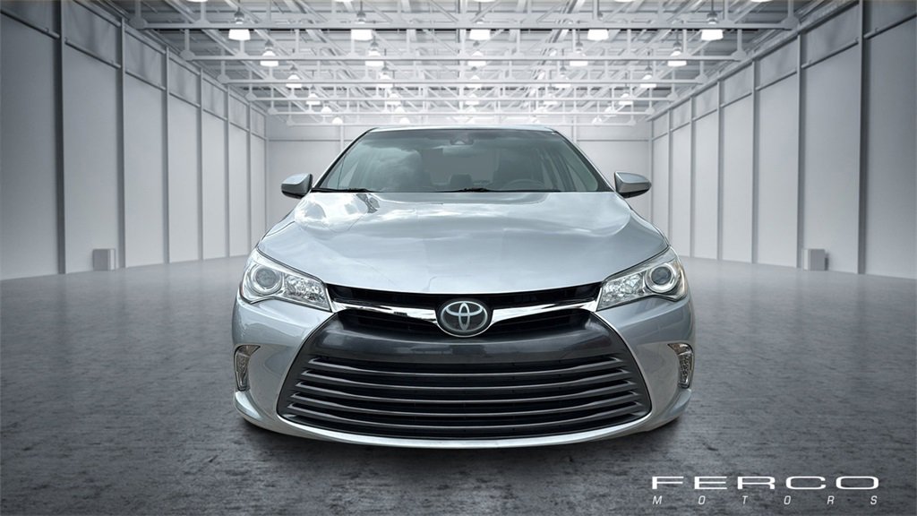 Used 2017 Toyota Camry XLE image 7