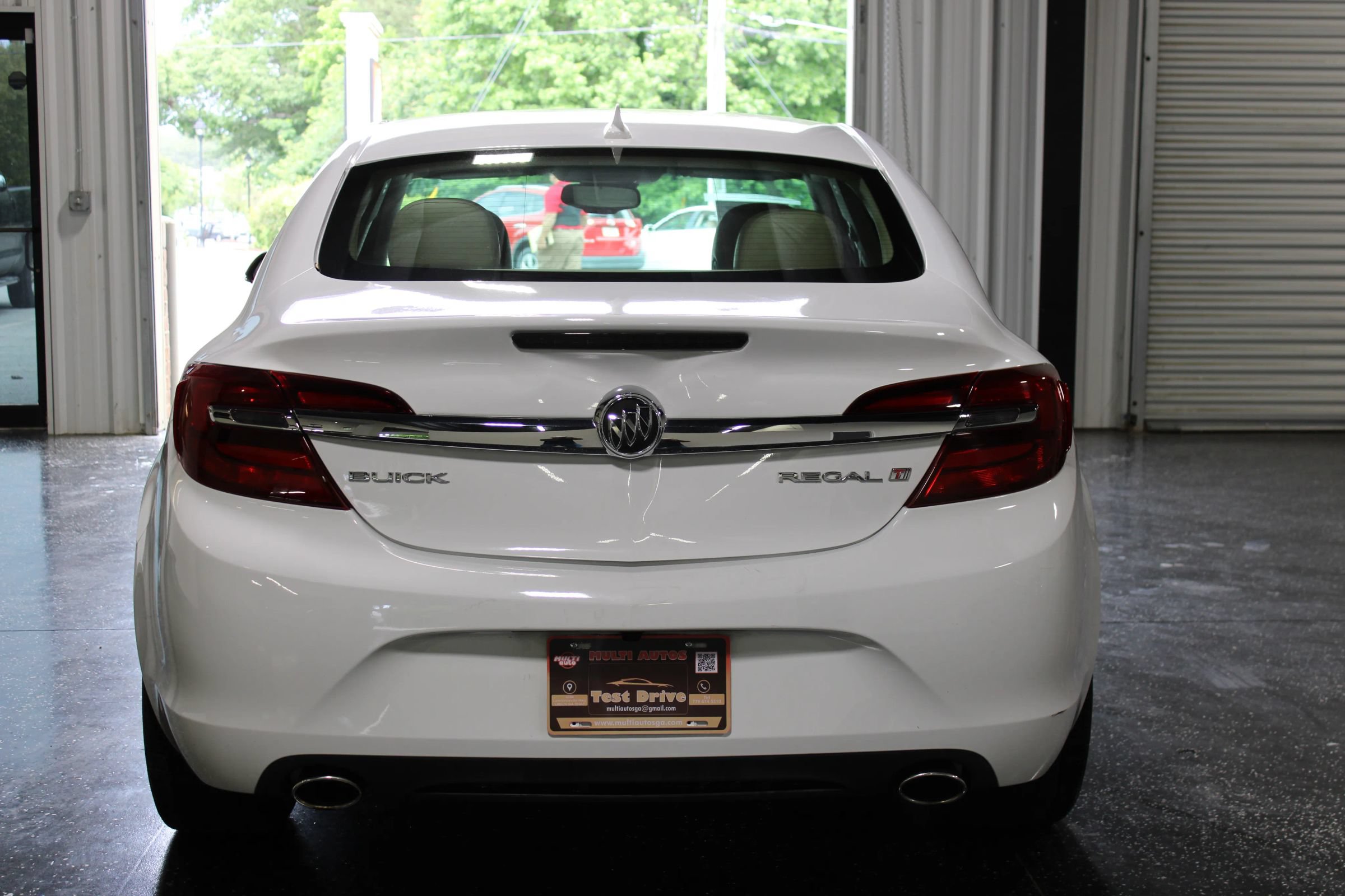 Used 2014 Buick Regal FWD image 4