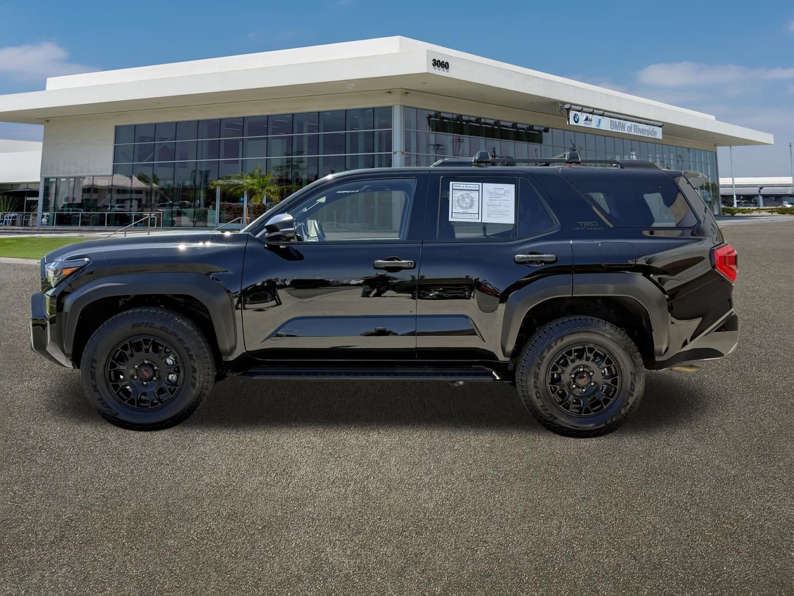 Used 2025 Toyota 4Runner TRD Off-Road Premium AWD/4WD image 6