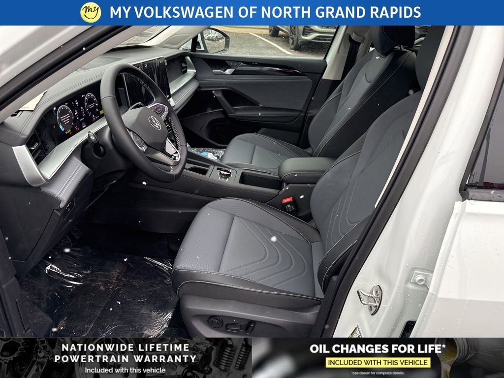 New 2026 Volkswagen Tiguan SE image 10