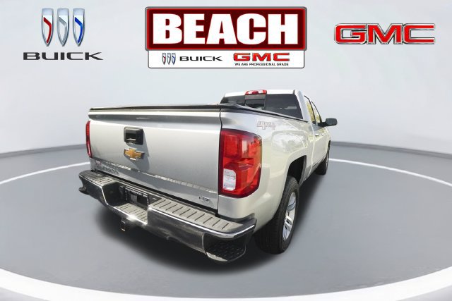Used 2018 Chevrolet Silverado 1500 LTZ AWD/4WD image 3