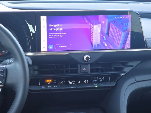 Used 2023 Toyota Crown XLE image 3