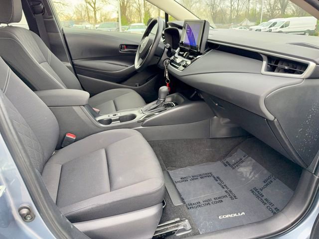 Used 2023 Toyota Corolla LE image 8