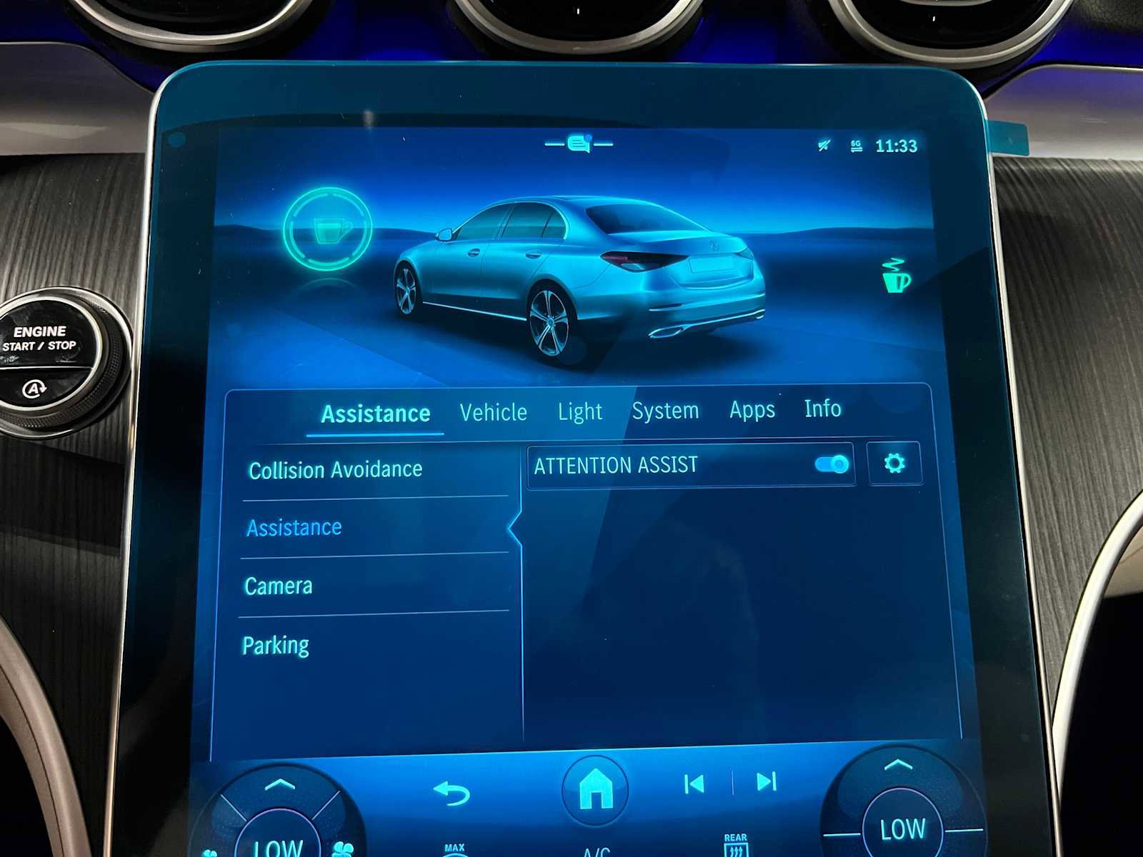 Used 2025 Mercedes-Benz C 300 4MATIC Sedan image 30