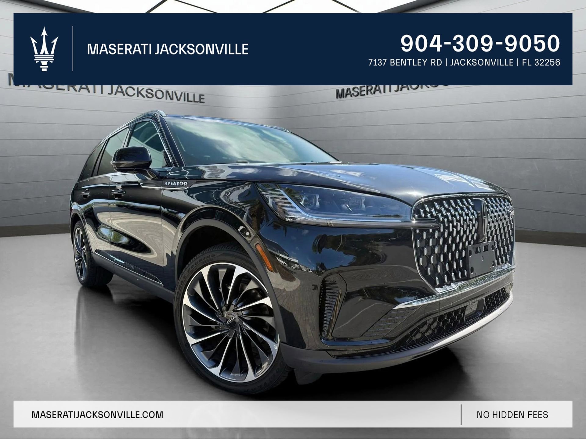 Used 2025 Lincoln Aviator Reserve w/ Illumination Package image 1